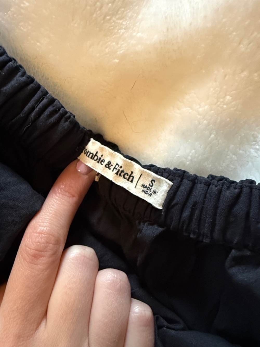 Abercrombie & Fitch Black Puff-Sleeve Mini Dress - Picture 2 of 3
